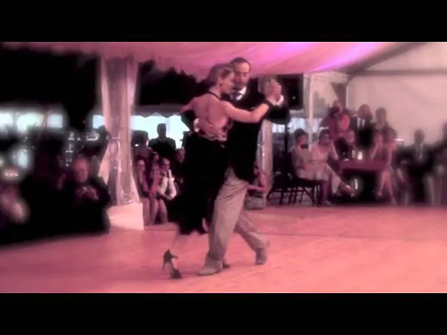 Video thumbnail for Tangoumois2013   Gisela Passi & Rodrigo Rufino   Valse   Dimanche 04 aout 2013