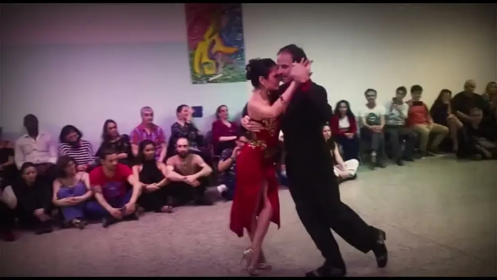 Video thumbnail for Noelia Soldera y Damián Esell, improvisan tango: “Buscándote” x Osvaldo Fresedo en CETBA, Junio 2023