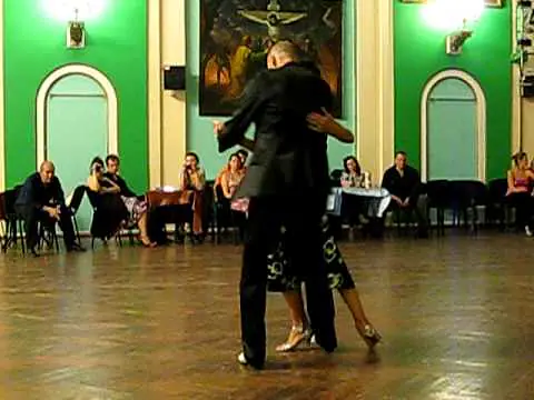 Video thumbnail for Juan Capriotti y Graciana Romeo Show (2) Festival "Nevskaya Milonga - 2010" St.Petersburg