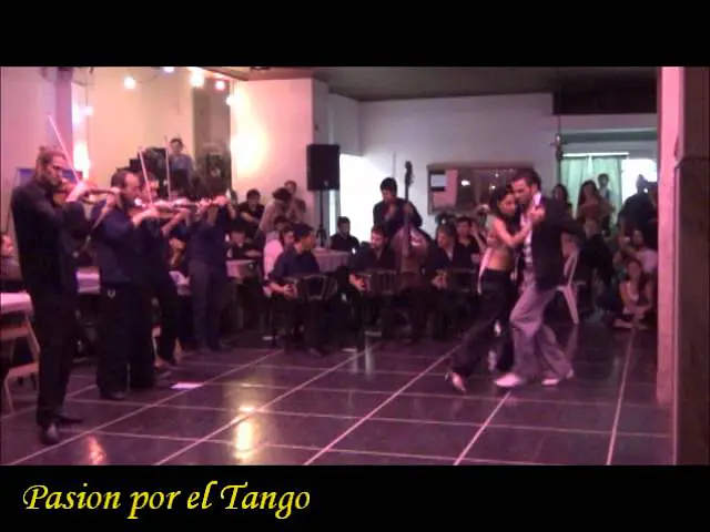 Video thumbnail for Bruno Tombari y Mariangeles Camaño bailando el tango MI DOLOR en Floreal Milonga