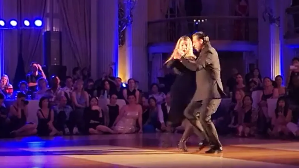 Video thumbnail for Facundo De La Cruz & Noelia Hurtado - Garúa - Gavito Tango Festival, Oct 3, 2024