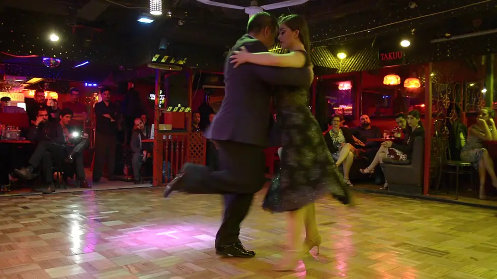 Video thumbnail for Nany Peralta y Andrea Zuñiga