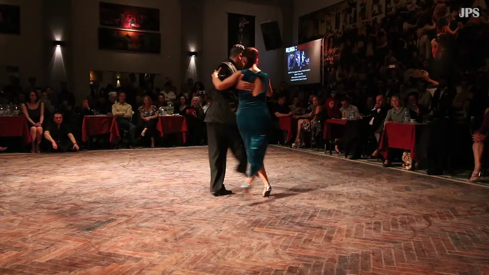 Video thumbnail for Maximiliano Cristiani y Karina Colmeiro 1/2 | Milonga Parakultural | 22Ago2018
