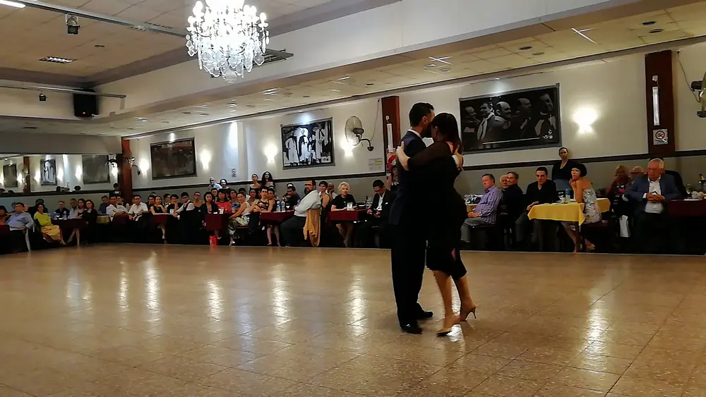 Video thumbnail for Facundo Barrionuevo & Aldana Figueroa - "Nueve Puntos"