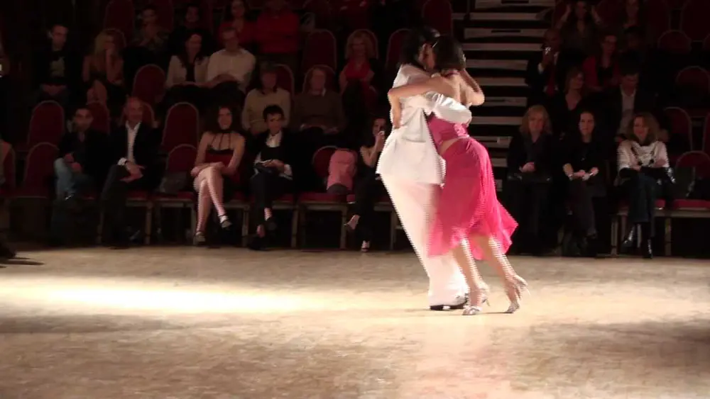 Video thumbnail for Gustavo Rosas y Gisela Natoli.Milonga Reliquias Porteñas. London Tango Festival..mpg