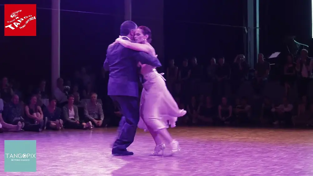 Video thumbnail for OSTERTANGO '24 - Sabrina & Rubén Velíz dance Osvaldo Pugliese - Bien Milonga