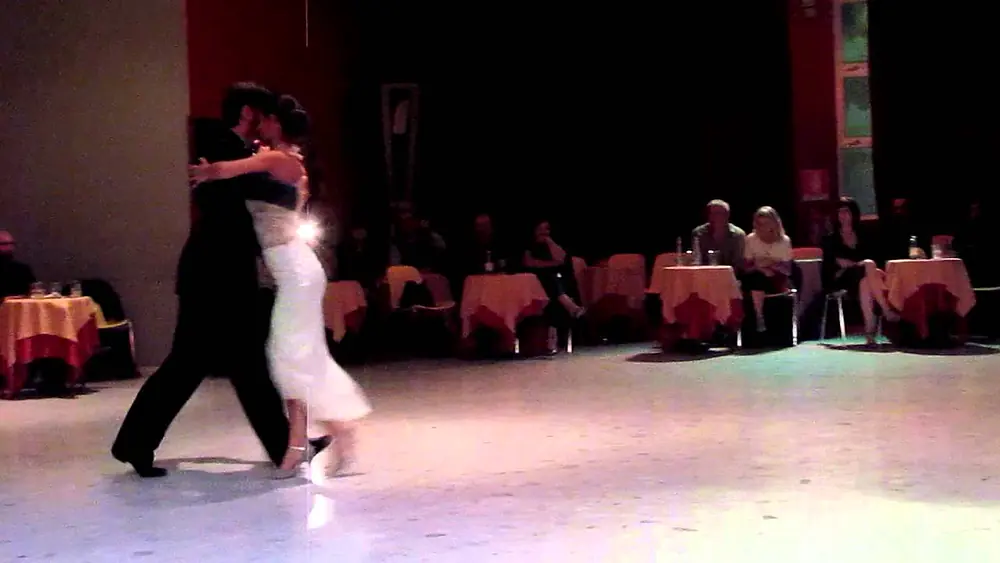 Video thumbnail for Alberto e Rossana Bosi Torino Anima Tango Festival 2 gennaio 2013 4-4
