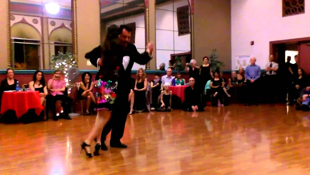 Video thumbnail for 2014.12.06 EH Fabian Salas & Lola Diaz , Milonga Epoca 3