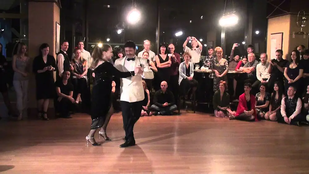 Video thumbnail for Carlos & Maria Rivarola, St Petersburg, Bar Bering, Milonga, December, 4, 2011