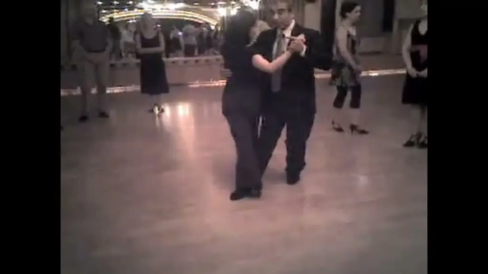 Video thumbnail for Argentine tango lesson: Jorge Torres @ Corazon milonga