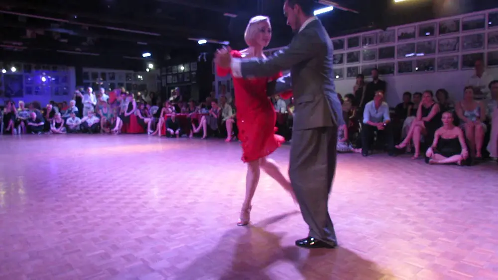 Video thumbnail for Los Rosales 2/3 - homenaje a Juan Carlos Copes en la Zotto Tango Academy (Milano)
