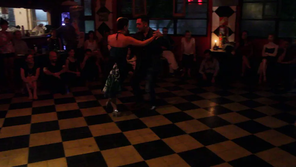 Video thumbnail for Alejandro Larenas y Marisol Morales - 7/3/2017 - La María 4/4