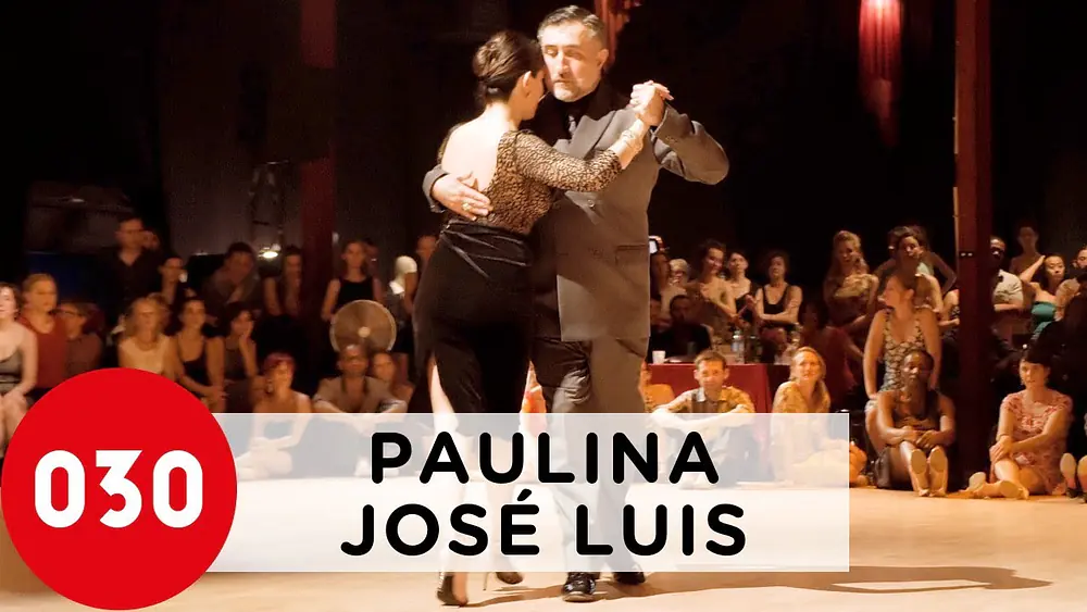 Video thumbnail for Paulina Cazabon and José Luis González – El barrio del tambor #PaulinayJoseLuis