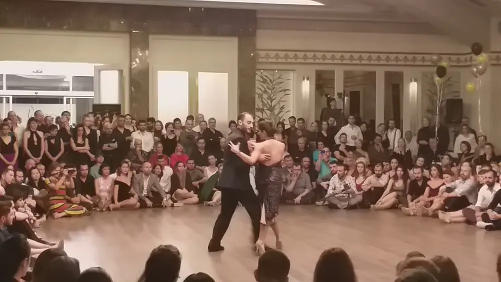 Video thumbnail for Lorena Tarantino & Gianpiero Ya Galdi / Sultans Tango Fest -3
