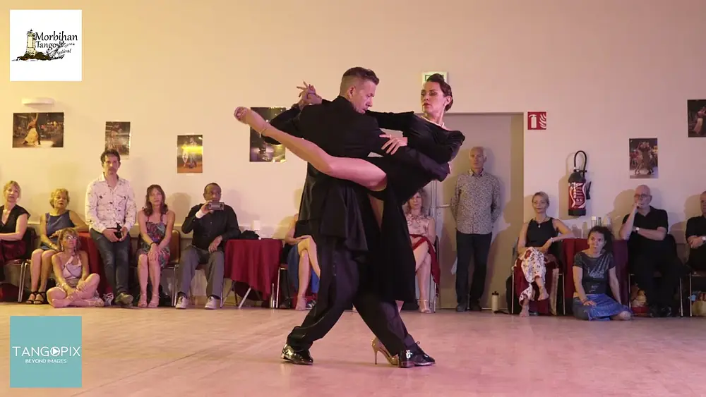 Video thumbnail for MORBIHAN TANGO FESTIVAL '24 - El Gato & Elvira Lambo dance Astor Piazzolla - Introducción del ángel